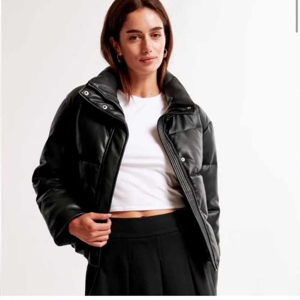 🖤🖤 NWT Abercrombie & Fitch Vegan Leather Mini Puffer Jacket in Black – Size XL - Picture 5 of 11